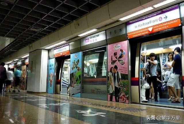 新加坡经济超越山西省,全国560万人,普通人一月工资多少钱?