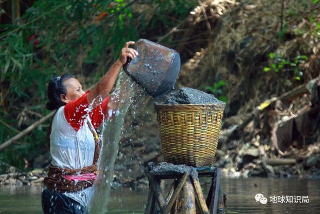 新加坡，越变越大了｜地球知识局