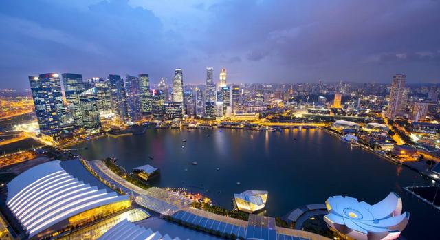 70%是华人，亚洲最富？新加坡是个怎样的国家？10个点了解真相