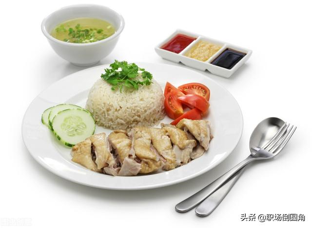 最近频见新加坡“国菜”告急，为什么海南鸡饭成了新加坡国菜？