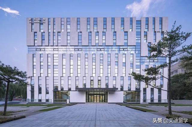 2023QS世界大学排名发布！新国立大学亚洲第一，清北冲进前15