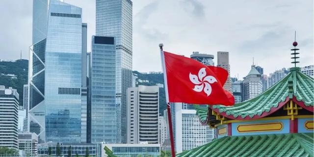 留学不糊涂!!新加坡?香港?英国?留学全方位对比
