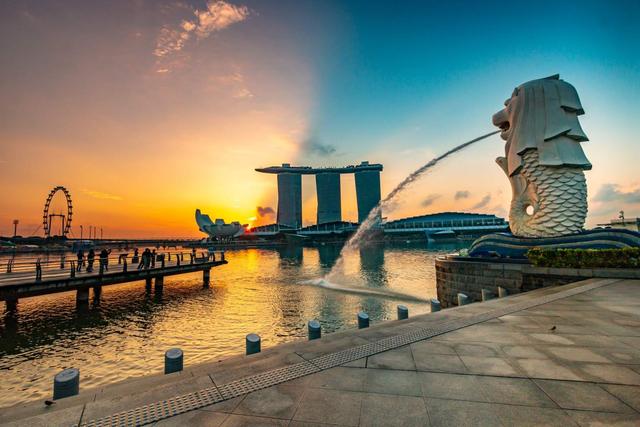 2022年，新加坡人均GDP预计会向8万美元冲击，那居民收入呢？