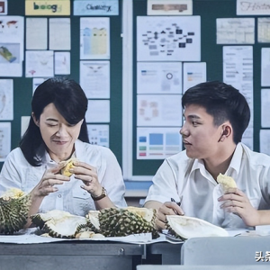 从这两方面来看，在新加坡电影中，国族认同下的身份焦虑