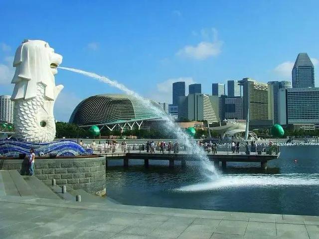 新加坡是个什么样的国家?