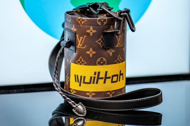 Louis Vuitton 发布新加坡限定包袋及钥匙扣