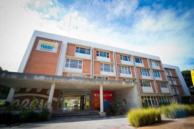 想要去新加坡留学,连最基本的升学道路都不知道怎么行?