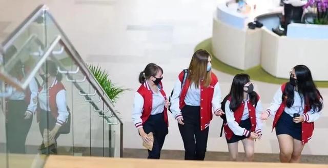 几年级送孩子留学新加坡最好,优势都有哪些?要注意哪些问题