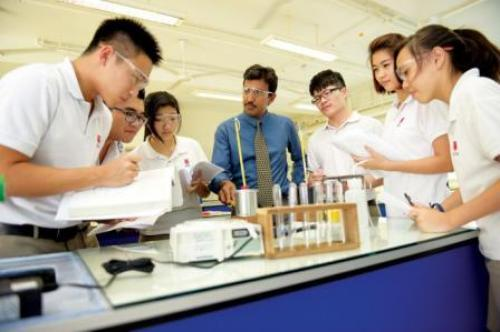 几年级送孩子留学新加坡最好,优势都有哪些?要注意哪些问题
