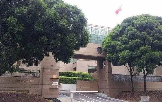中国驻新加坡领事馆更新服务