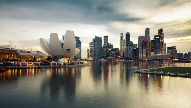 新加坡工作准证怎么办？