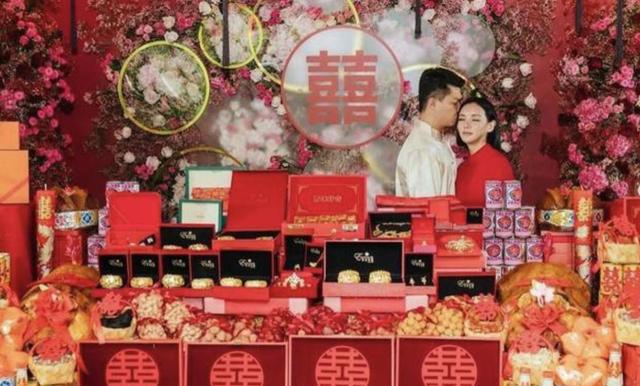 28岁知名美女富婆再婚变！二婚仅2个月就分居，父亲是新加坡富豪