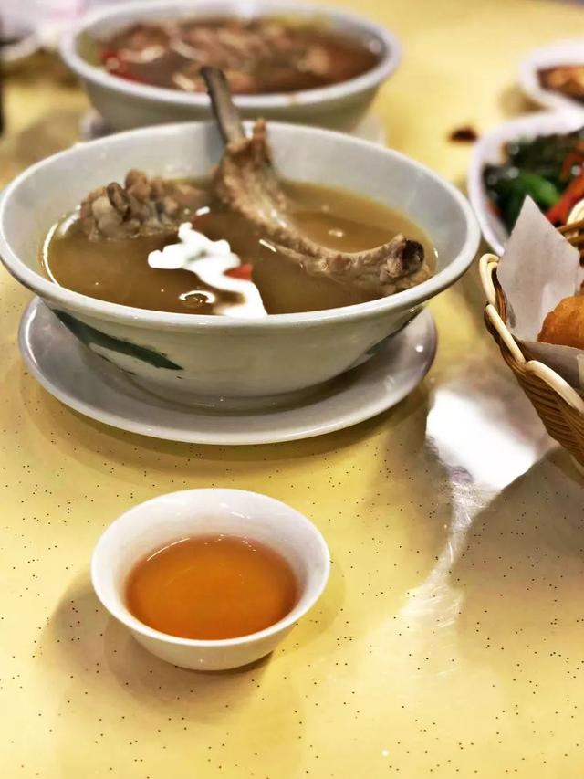 问茶|新加坡的“吃茶”与“喝茶”