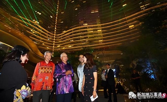住在新加坡的顶层豪宅公寓是什么体验,网友:人均富豪的既视感