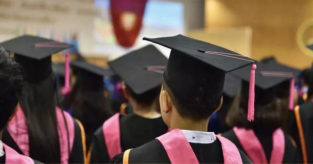 2022新加坡留学费用大揭秘!看看一年要花多少钱?