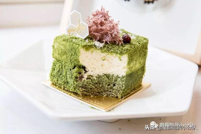 新加坡必打卡绿蛋糕，国宝级甜品