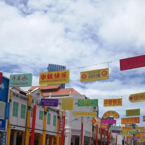 新加坡超市购物怎么存包