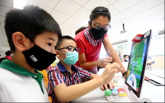 教育储蓄补贴来了!在新加坡上学,各年级费用大盘点