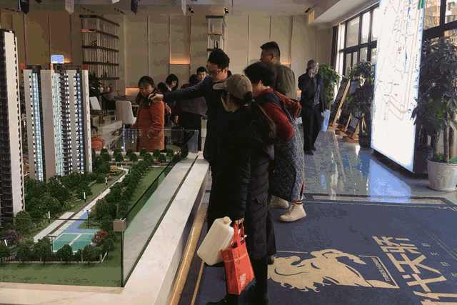 “香港模式“变成“新加坡模式”,中国房地产转向在即