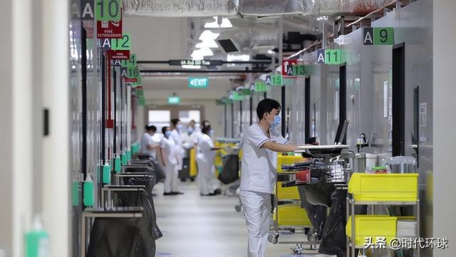 李显龙预测成真:数十亿人排着队来新加坡!申请PR会越来越难吗?