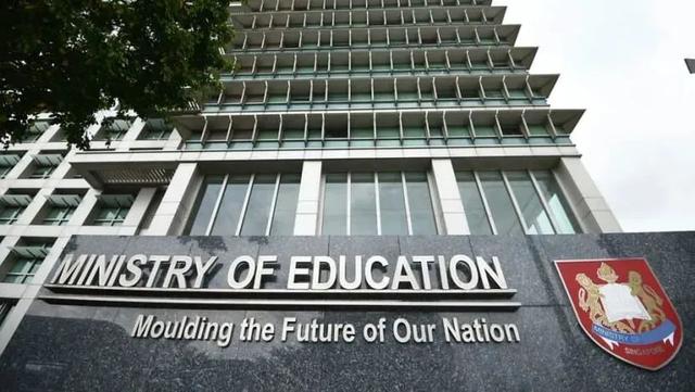 没有教育背景和本地学位,中国妈妈是怎么在新加坡成为MOE老师