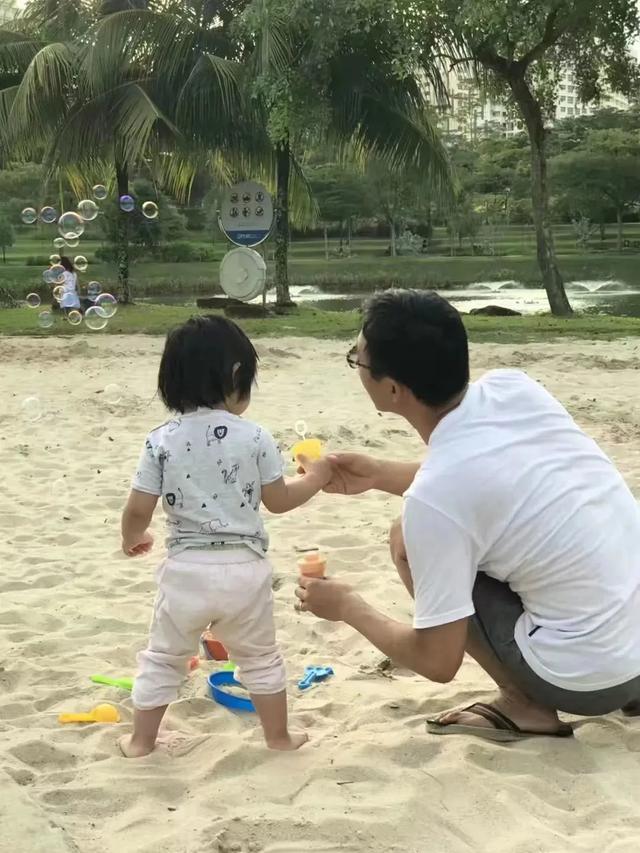 没有教育背景和本地学位,中国妈妈是怎么在新加坡成为MOE老师