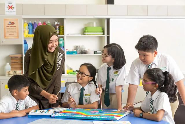 新加坡低龄留学|中小学留学生有哪些途径可以去新加坡就读呢?