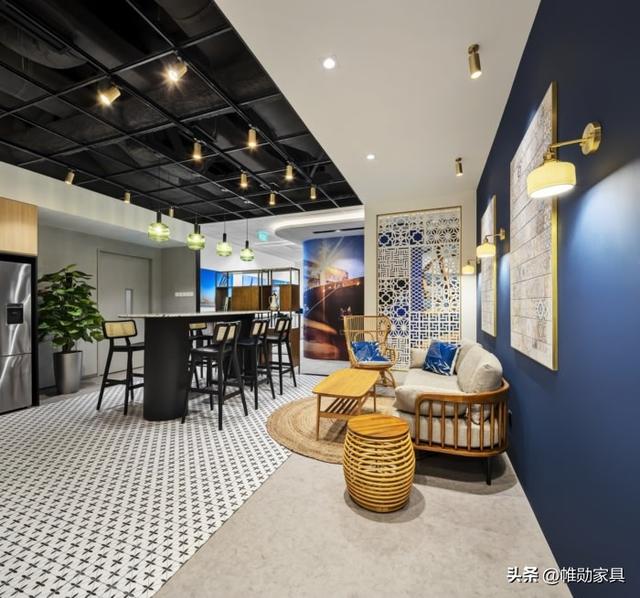 WESOME丨985㎡新加坡现代轻奢风办公家具工程配套案例分享