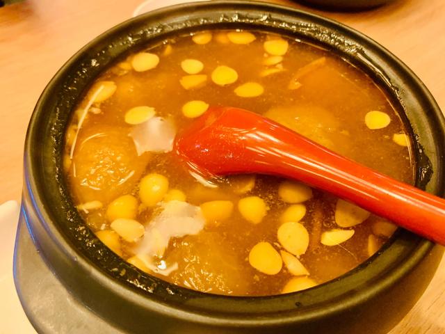 吃遍新加坡-第139期：从食阁起家的老火汤连锁