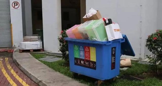 新加坡为了环保真的很拼!今年将给每户分配一个垃圾桶