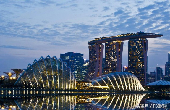 新加坡4G网络全球第一，网费到底多贵，再看看自己5元30兆