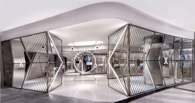 未来主义风格设计，新加坡Durasport运动服装店设计