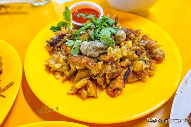 有趣的新加坡人：85%住组屋吃食堂，三分之一说福建方言